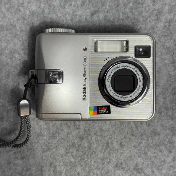 Digital Electronics/ Walkman, Digital Recorders, Cameras - Picture 5 of 7